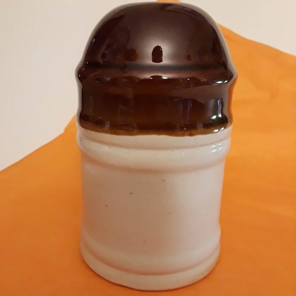 REPLACEMENT SALT OR PEPPER SHAKER - DRIP GLAZE CERAMIC - 5-HOLE TOP - 5.5